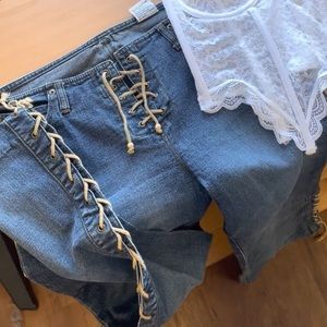 MUDD RARE LACE UP LOW WAISTED DENIM JEANS HIGHLY SOUGHT AFTER Y2K FLARED